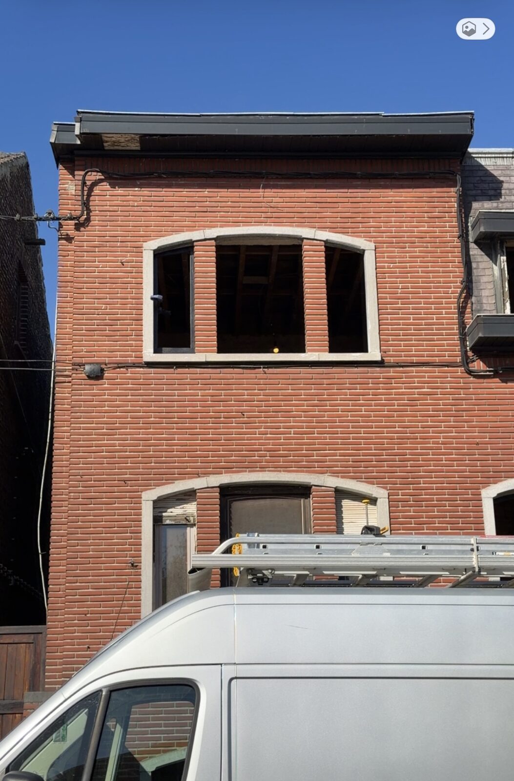 Châssis PVC cintrés — réalisation MP Châssis, Charleroi et Hainaut — Après
