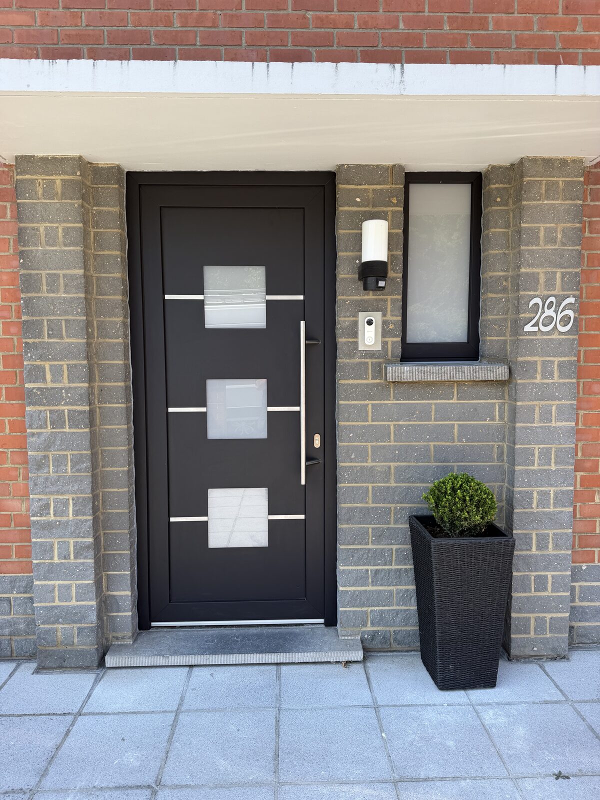 Rénovation complète — réalisation MP Châssis, Charleroi et Hainaut